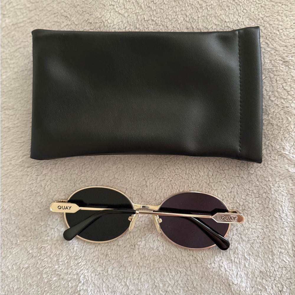 Quay Anyways sunglasses - Picture 2 of 2